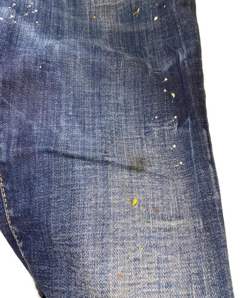 DSQUARED2（ディースクエアード）DSQUARED2 (ディースクエアード) COOL GUY JEANS ダメージペイントデニムパンツ インディゴ サイズ:46の古着・服飾アイテム