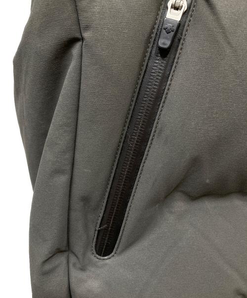 DESCENTE ALLTERRAIN（デザイント オルテライン）DESCENTE ALLTERRAIN (デザイント オルテライン) 水沢ダウン BIGショートジャケット オリーブ サイズ:Mの古着・服飾アイテム