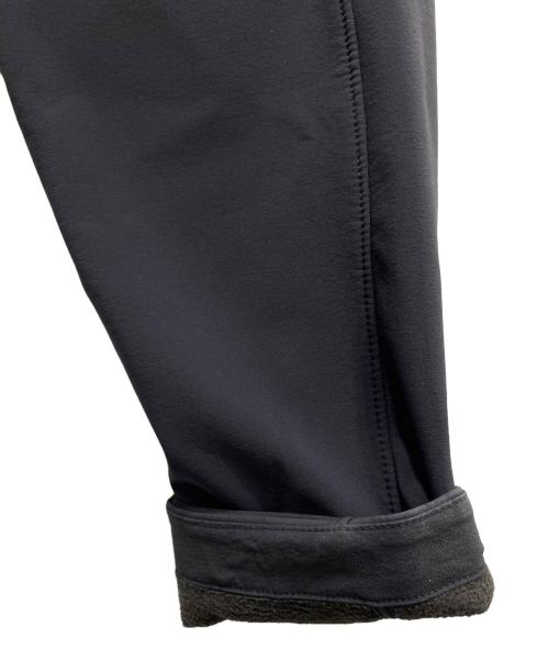 mont-bell（モンベル）mont-bell (モンベル) パウダーシェッド パーカ ブラック×オレンジ サイズ:SIZE Mの古着・服飾アイテム