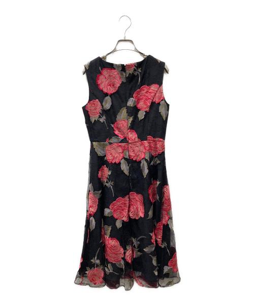 GRACE CONTINENTAL（（グレースコンチネンタル）GRACE CONTINENTAL (（グレースコンチネンタル) フラワー刺繍チュールワンピース ブラック×ピンク サイズ:36の古着・服飾アイテム