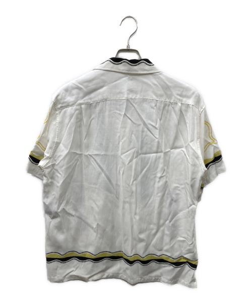 TOGA VIRILIS（トーガ ビリリース）TOGA VIRILIS (トーガ ビリリース) 24ss PANEL PRINT S/S SHIRT ホワイト×イエロー サイズ:46の古着・服飾アイテム