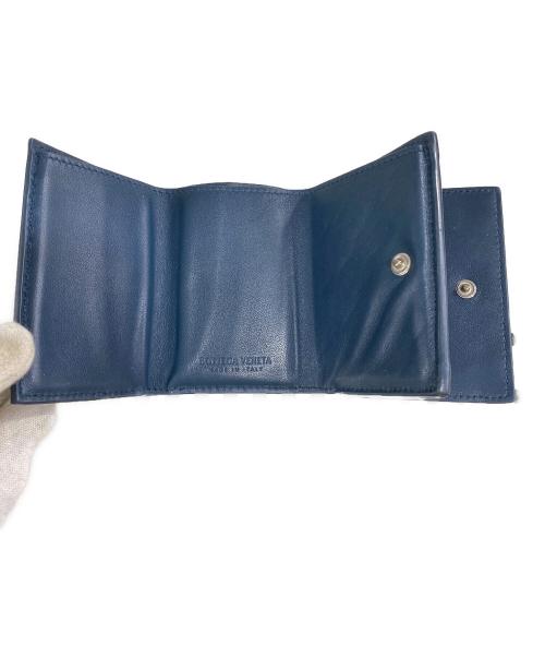 BOTTEGA VENETA（ボッテガベネタ）BOTTEGA VENETA (ボッテガベネタ) イントレチャート 3つ折り財布 ネイビーの古着・服飾アイテム