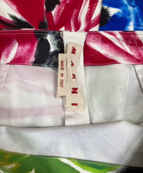 MARNI（マルニ）MARNI (マルニ) 花柄タイトスカート マルチカラー サイズ:40の古着・服飾アイテム