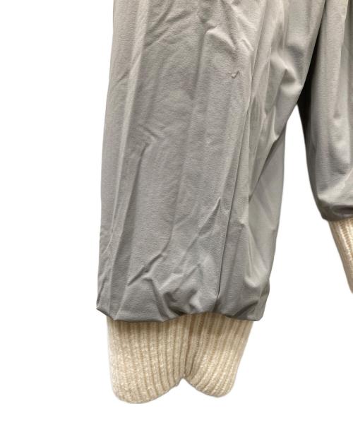 HERNO（ヘルノ）HERNO (ヘルノ) リバーシブルジャケット アイボリー×グレー サイズ:48の古着・服飾アイテム