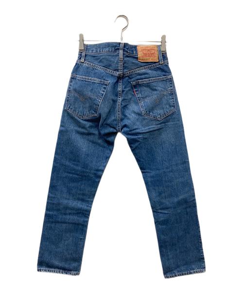 LEVI'S VINTAGE CLOTHING（リーバイス ビンテージ クロージング）LEVI'S VINTAGE CLOTHING (リーバイス ビンテージ クロージング) 1967 505(TM)レギュラー フィット ライトインディゴブルー ブルー サイズ:27の古着・服飾アイテム