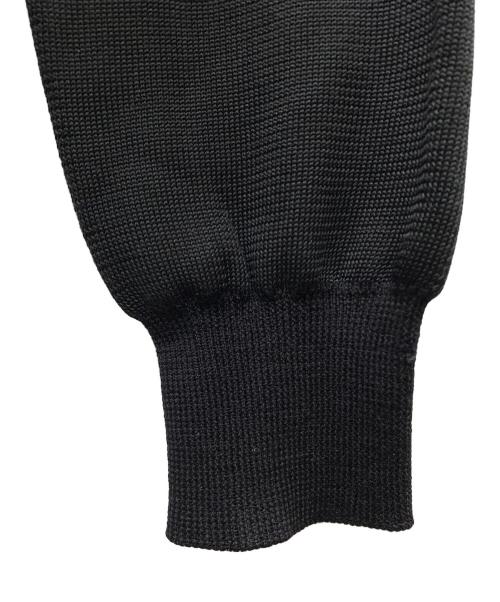 COMME des GARCONS HOMME PLUS（コムデギャルソンオムプリュス）COMME des GARCONS HOMME PLUS (コムデギャルソンオムプリュス) デザインVネックニット ブラック サイズ:サイズMの古着・服飾アイテム