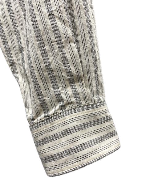 calmlence（カームレンス）calmlence (カームレンス) バンドカラーストライプシャツ ベージュ×ネイビー サイズ:2の古着・服飾アイテム