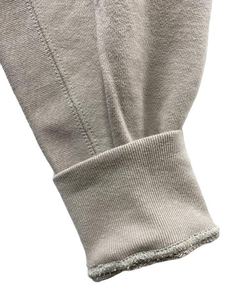 C.E（シーイー）C.E (シーイー キャブエンプト) STRICT EQUIVALENT TO HOODY ベージュ×ブラック サイズ:SIZE Mの古着・服飾アイテム