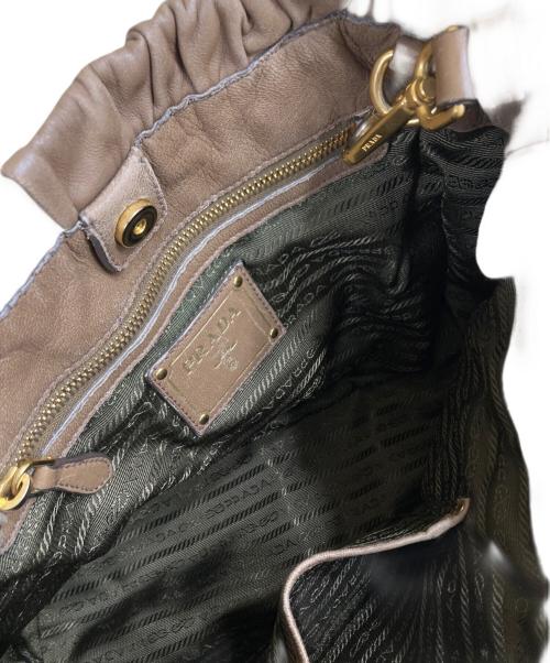 PRADA（プラダ）PRADA (プラダ) NAPPA GAUFRE ギャザー2WAYバッグ ブラウンの古着・服飾アイテム