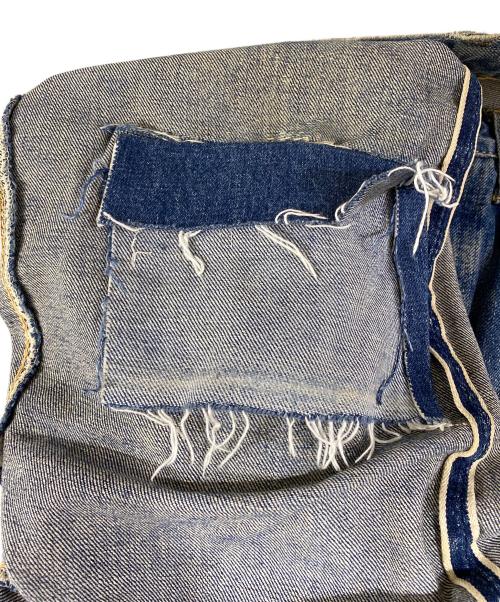 LEVI'S（リーバイス）LEVI'S (リーバイス) 501XX 紙パッチギャラ入り デニムパンツ インディゴ サイズ:81cm(W32)相当の古着・服飾アイテム