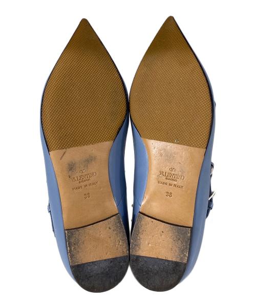 VALENTINO（ヴァレンティノ）VALENTINO (ヴァレンティノ) Tストラップフラットシューズ スカイブルー サイズ:38の古着・服飾アイテム