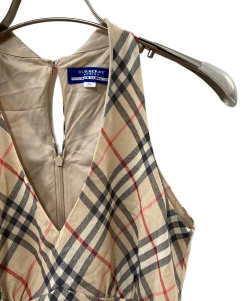 BURBERRY BLUE LABEL（バーバリーロンドンブルーレーベル）BURBERRY BLUE LABEL (バーバリーロンドンブルーレーベル) ノバチェックノースリーブ ミニワンピース ベージュ サイズ:36の古着・服飾アイテム