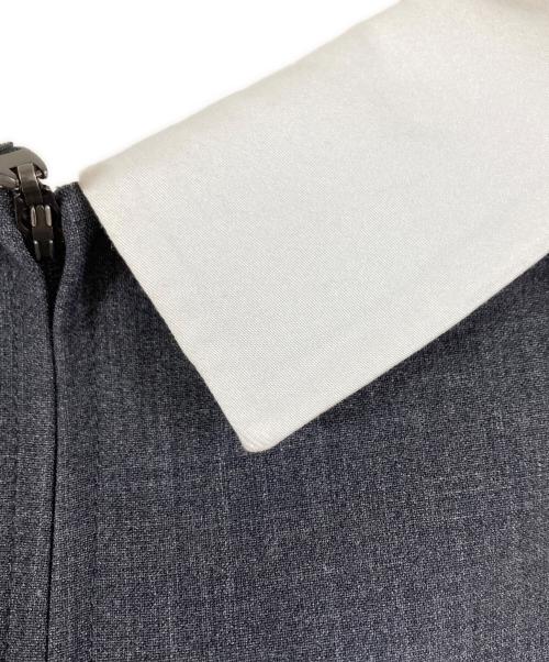 FOXEY NEWYORK（フォクシーニューヨーク）FOXEY NEWYORK (フォクシーニューヨーク) 襟付きワンピース グレー サイズ:SIZE 40の古着・服飾アイテム