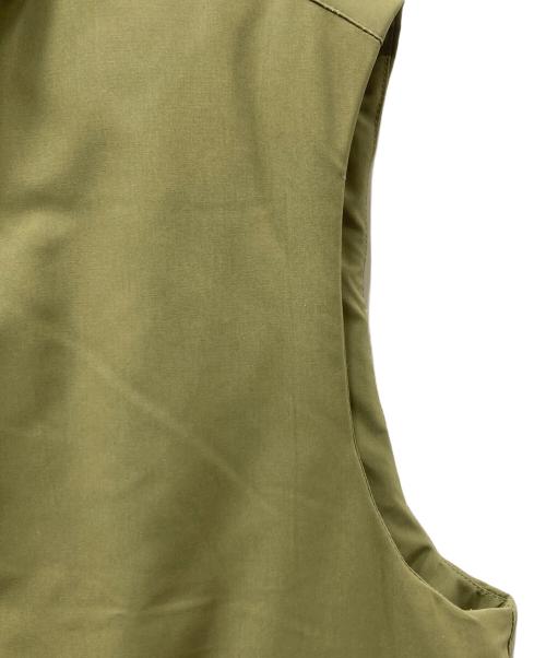 UNUSED（アンユーズド）UNUSED (アンユーズド) ダウンベスト オリーブ サイズ:SIZE 3の古着・服飾アイテム