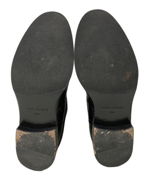 TORY BURCH（トリーバーチ）TORY BURCH (トリーバーチ) Tハードウェアチェルシーショートブーツ ブラック サイズ:SIZE 6Mの古着・服飾アイテム