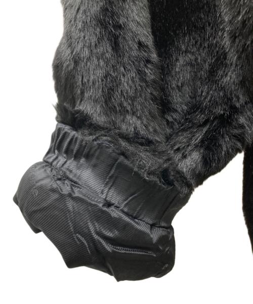 SUPREME（シュプリーム）SUPREME (シュプリーム) 17SS Faux Fur Bomber Jacket/フェイクファーボンバージャケット ブラック×ホワイト サイズ:Sの古着・服飾アイテム