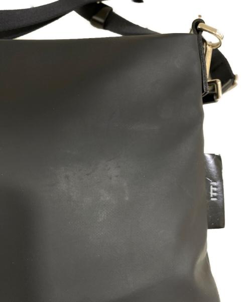 ITTI（イッチ）ITTI (イッチ) ショルダーバッグ ブラックの古着・服飾アイテム