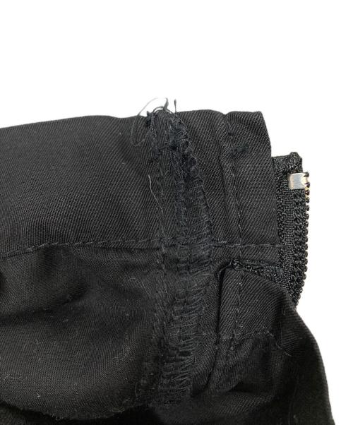 ISSEY MIYAKE MEN（イッセイミヤケメン）ISSEY MIYAKE MEN (イッセイミヤケメン) テーパードパンツ ブラック サイズ:SIZE 2の古着・服飾アイテム