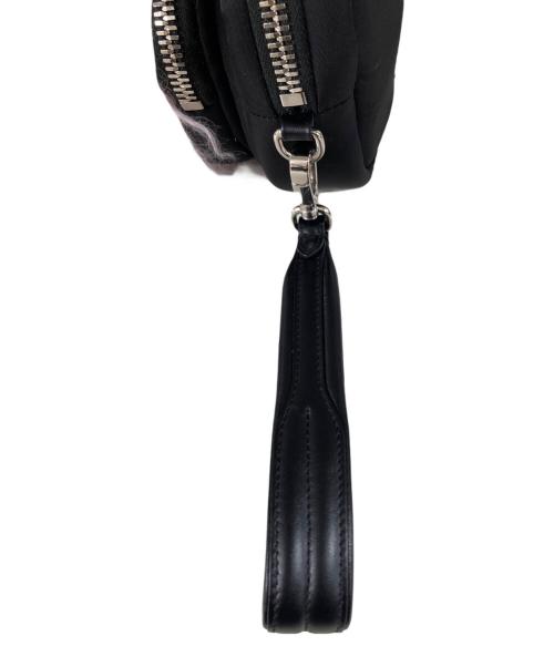 PRADA（プラダ）PRADA (プラダ) カーゴクラッチ ハンドバッグ ポーチ ブラック×ピンク サイズ:OneSizeの古着・服飾アイテム