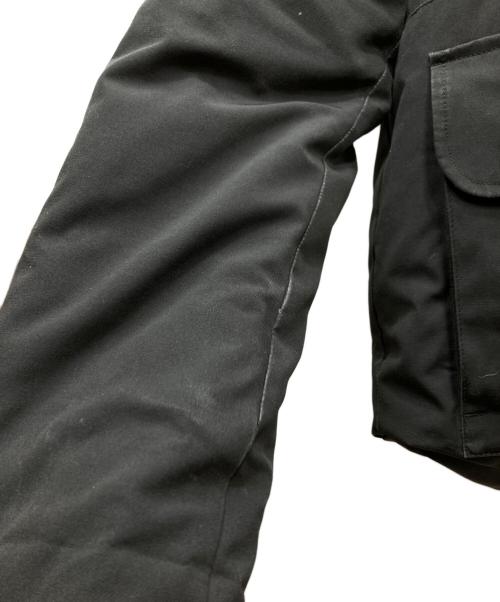 CANADA GOOSE（カナダグース）CANADA GOOSE (カナダグース) RUSSELLPARKA/ラッセルパーカーダウンジャケット ブラック サイズ:Lの古着・服飾アイテム