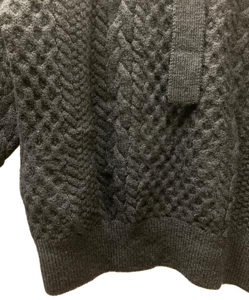 yokosakamoto（ヨウコサカモト）yokosakamoto (ヨウコサカモト) ケーブルニット ブラック サイズ:Fの古着・服飾アイテム