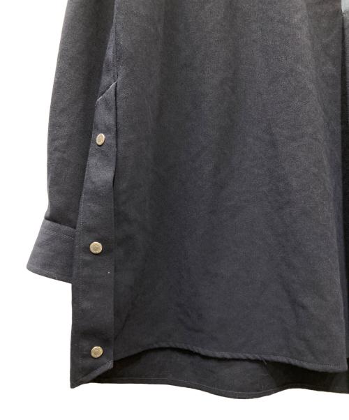 WHITE MOUNTAINEERING（ホワイトマウンテ二アニング）WHITE MOUNTAINEERING (ホワイトマウンテ二アニング) VISCOSE MILITARY SMOCK SHIRT ネイビー サイズ:1の古着・服飾アイテム
