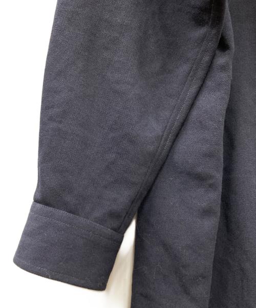 WHITE MOUNTAINEERING（ホワイトマウンテ二アニング）WHITE MOUNTAINEERING (ホワイトマウンテ二アニング) VISCOSE MILITARY SMOCK SHIRT ネイビー サイズ:1の古着・服飾アイテム