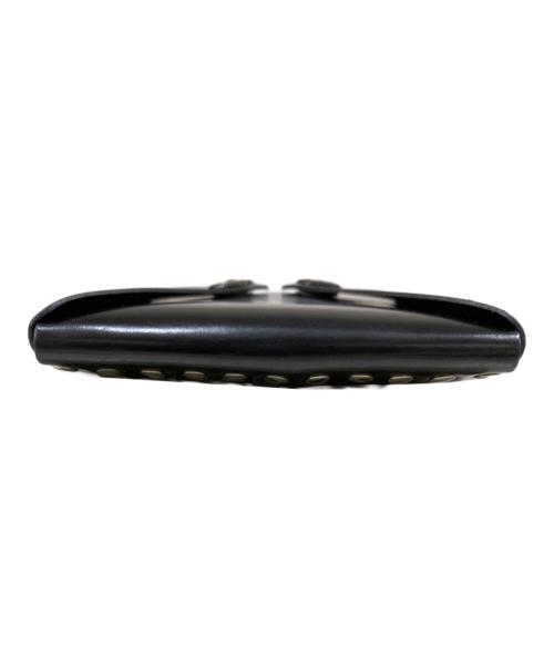 TOGA PULLA（トーガ プルラ）TOGA PULLA (トーガ プルラ) スタッズミニショルダーバッグ ブラック サイズ:OneSizeの古着・服飾アイテム