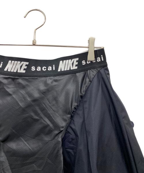 NIKE（ナイキ）NIKE (ナイキ) sacai (サカイ) 再構築ナイロンスカート ネイビー×ブラック サイズ:SIZE Lの古着・服飾アイテム