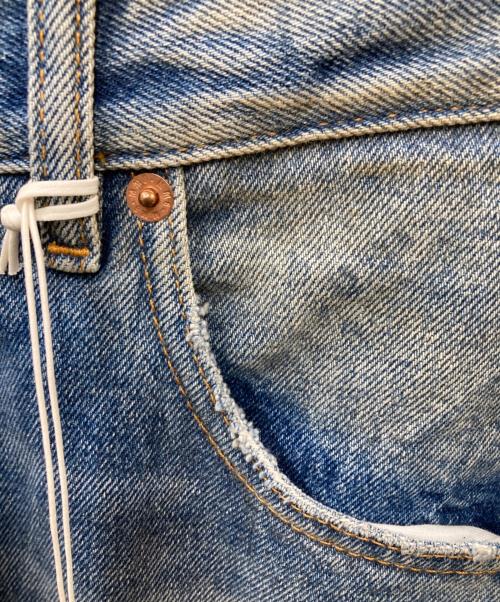 MM6 Maison Margiela（エムエムシックスメゾンマルジェラ）MM6 Maison Margiela (エムエムシックスメゾンマルジェラ) 23AW 5ポケット サンドウォッシュド ルーズ ジーンズ インディゴ サイズ:76㎝(W30)の古着・服飾アイテム