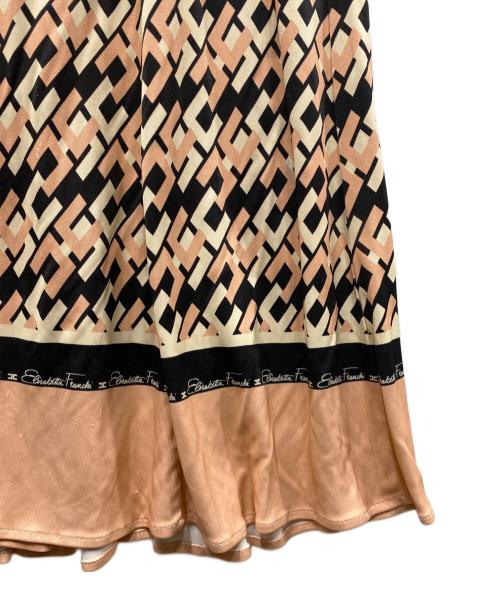 ELISABETTA FRANCHI（エリザベッタフランキ）ELISABETTA FRANCHI (エリザベッタフランキ) 総柄ワンピース ピンク×ブラック サイズ:SIZE 40の古着・服飾アイテム