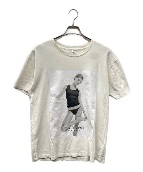 Calvin Klein（カルバンクライン）Calvin Klein (カルバンクライン) OPENING CEREMONY (オープニングセレモニー) Kate moss TE ホワイト サイズ:SIZE Mの古着・服飾アイテム