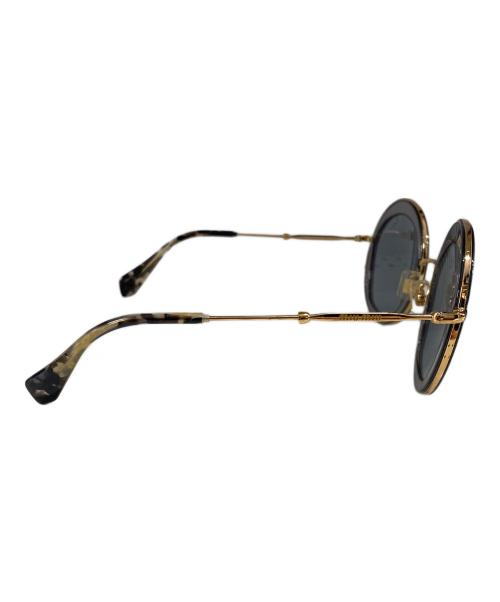 MIU MIU（ミュウミュウ）MIU MIU (ミュウミュウ) メタルフレーム サングラス ゴールド×グレーの古着・服飾アイテム