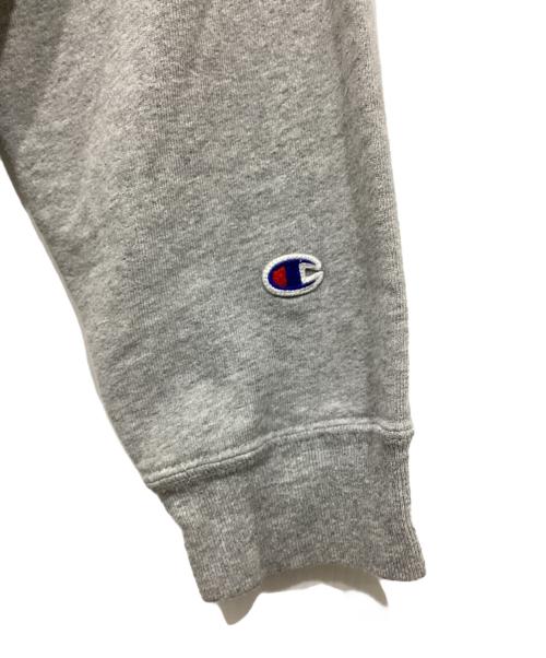 Champion（チャンピオン）Champion (チャンピオン) 前Vガゼットクルーネックスウェット グレー サイズ:X-LARGEの古着・服飾アイテム