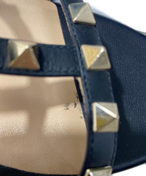 VALENTINO（ヴァレンティノ）VALENTINO (ヴァレンティノ) ロックスタッズサンダル ブラック サイズ:34 1/2の古着・服飾アイテム