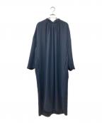 ENFOLDエンフォルド）の古着「ダブルサテンタックワンピース」｜ネイビー