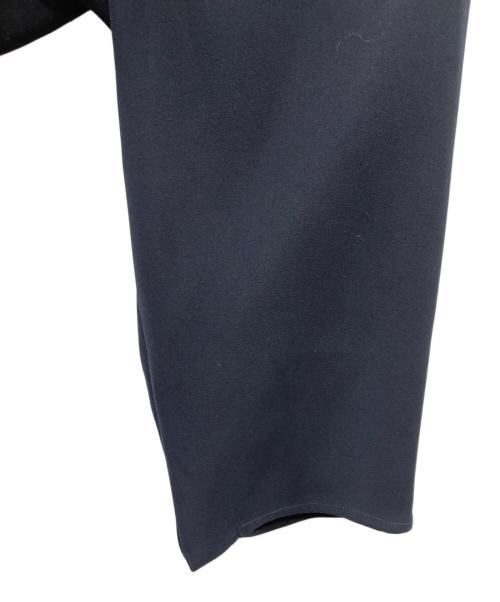 ENFOLD（エンフォルド）ENFOLD (エンフォルド) ダブルサテンタックワンピース ネイビー サイズ:36の古着・服飾アイテム