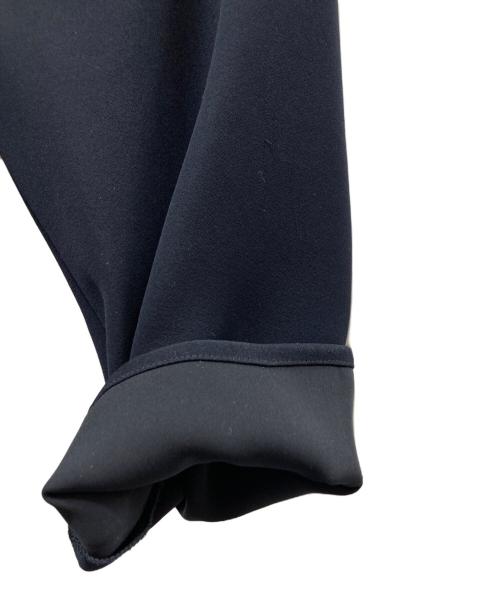 ENFOLD（エンフォルド）ENFOLD (エンフォルド) ダブルサテンタックワンピース ネイビー サイズ:36の古着・服飾アイテム