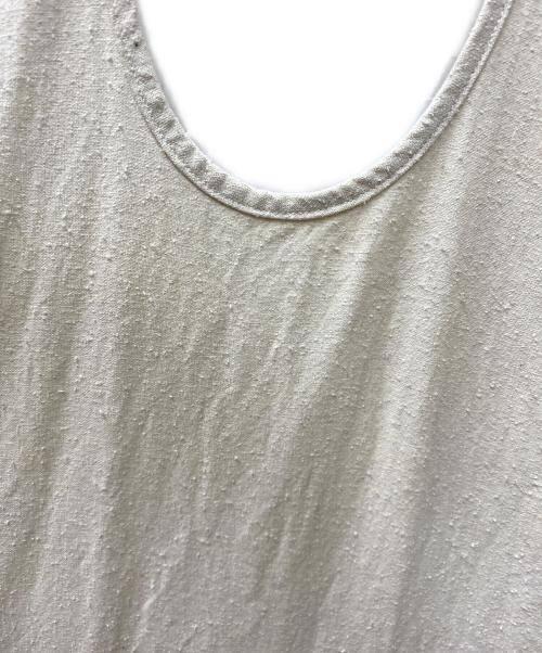 BASERANGE（ベースレンジ）BASERANGE (ベースレンジ) Apron Dress シルク エプロンドレス ワンピ ベージュ サイズ:XSの古着・服飾アイテム