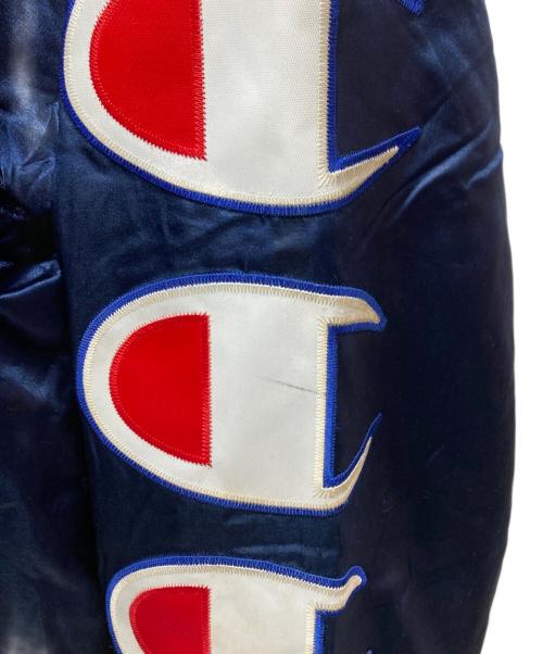 Champion（チャンピオン）Champion (チャンピオン) Supreme (シュプリーム) 18AW Hooded Satin Varsity Jacket スタジャン ネイビー サイズ:Lの古着・服飾アイテム
