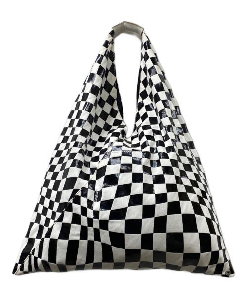 MM6 Maison Margiela（エムエムシックスメゾンマルジェラ）MM6 Maison Margiela (エムエムシックスメゾンマルジェラ) ィストーテッド チェックプリント クラシック Japaneseバッグ ホワイト×ブラック サイズ:OneSizeの古着・服飾アイテム