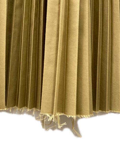 YLEVE（イレーヴ）YLEVE (イレーヴ) チノアコーディオンプリーツスカート ベージュの古着・服飾アイテム