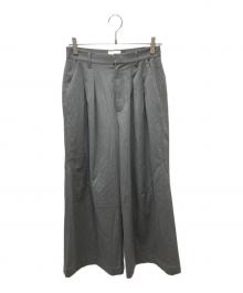 CAMPHOR WOOD（カンファーウッド）の古着「2tuck super baggy slacks」｜グレー