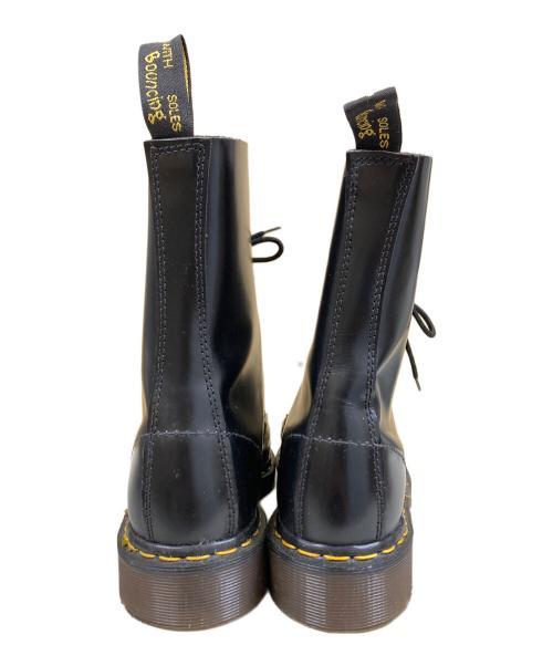 Dr.Martens（ドクターマーチン）Dr.Martens (ドクターマーチン) 10ホールブーツ ブラック サイズ:９の古着・服飾アイテム