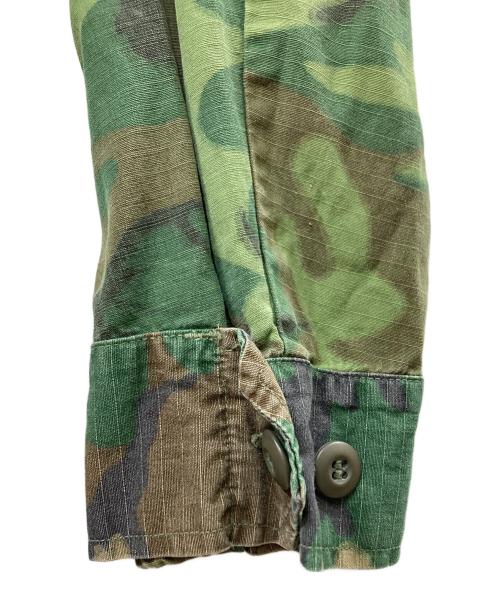 US ARMY（ユーエスアーミー）US ARMY (ユーエスアーミー) 60~70sジャングルファティーグジャケット グリーン×ベージュ サイズ:SMALL-REGULARの古着・服飾アイテム
