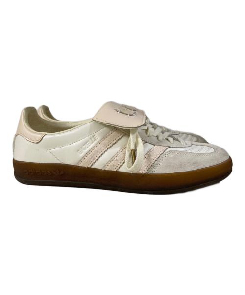 adidas（アディダス）adidas (アディダス) FOOT INDUSTRY (フットインダストリー) GAZELLE INDOOR ローカットスニーカー アイボリー サイズ:27.5cmの古着・服飾アイテム