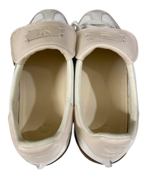 adidas（アディダス）adidas (アディダス) FOOT INDUSTRY (フットインダストリー) GAZELLE INDOOR ローカットスニーカー アイボリー サイズ:27.5cmの古着・服飾アイテム