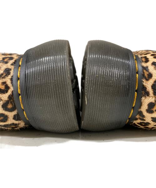 Dr.Martens.（ドクターマーチン）Dr.Martens. (ドクターマーチン) BUZZ メリージェーン シューズ ベージュ サイズ:25cmの古着・服飾アイテム