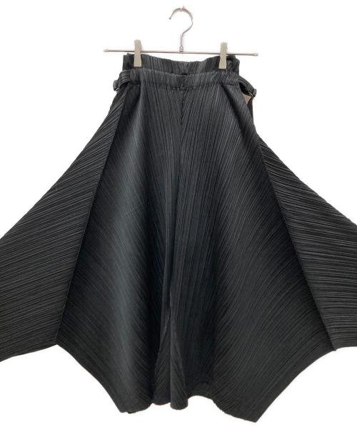 PLEATS PLEASE（プリーツプリーズ）PLEATS PLEASE (プリーツプリーズ) 変形プリーツパンツ ブラック サイズ:SIZE5の古着・服飾アイテム