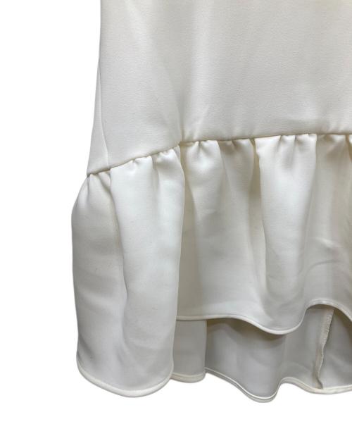 YOKO CHAN（ヨーコチャン）YOKO CHAN (ヨーコチャン) ハーフスリーブ ヘムギャザーブラウス ホワイト サイズ:40の古着・服飾アイテム